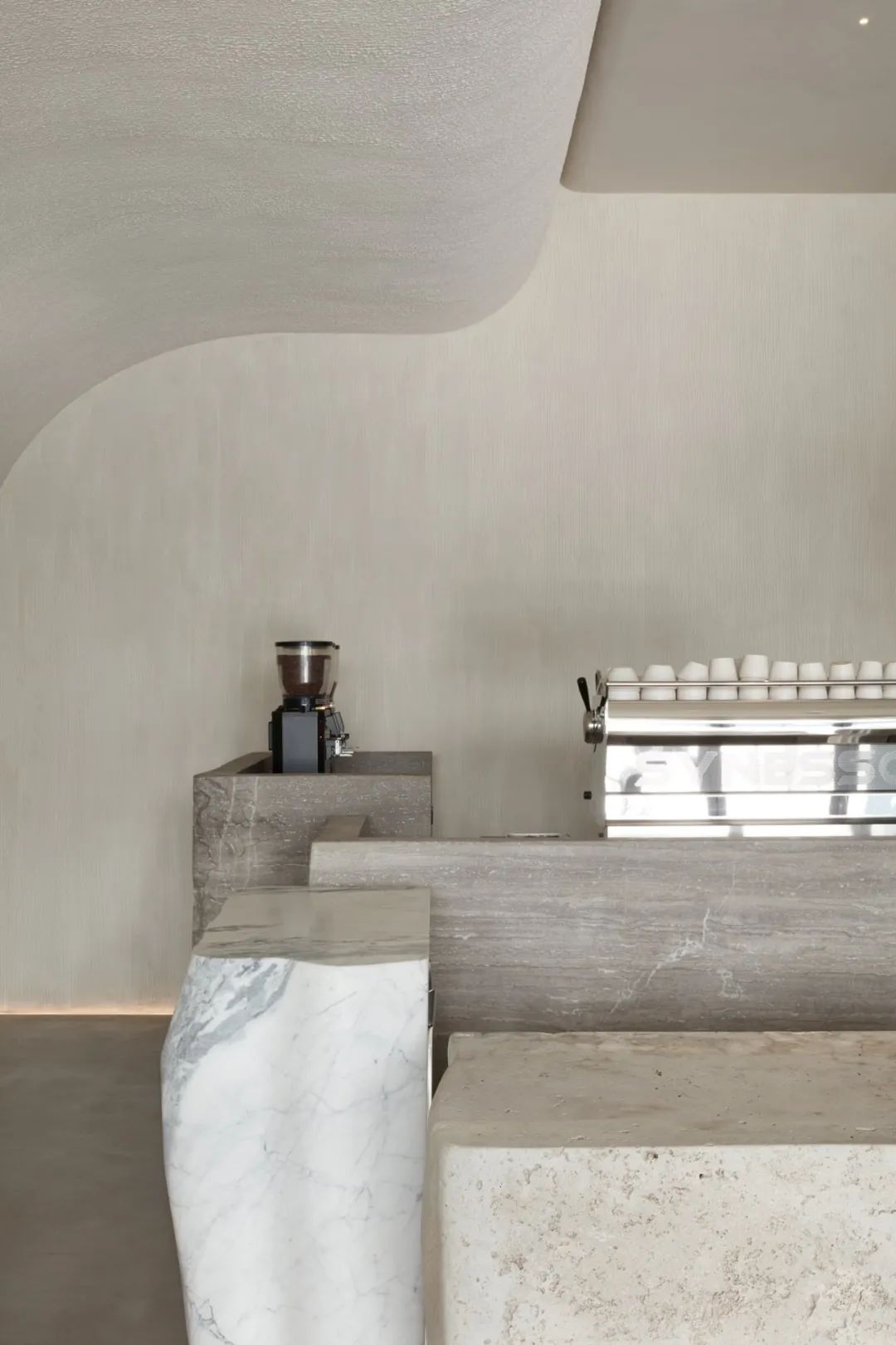 杜拜金融中心Orijins Coffee Shop／VSHD DESIGN