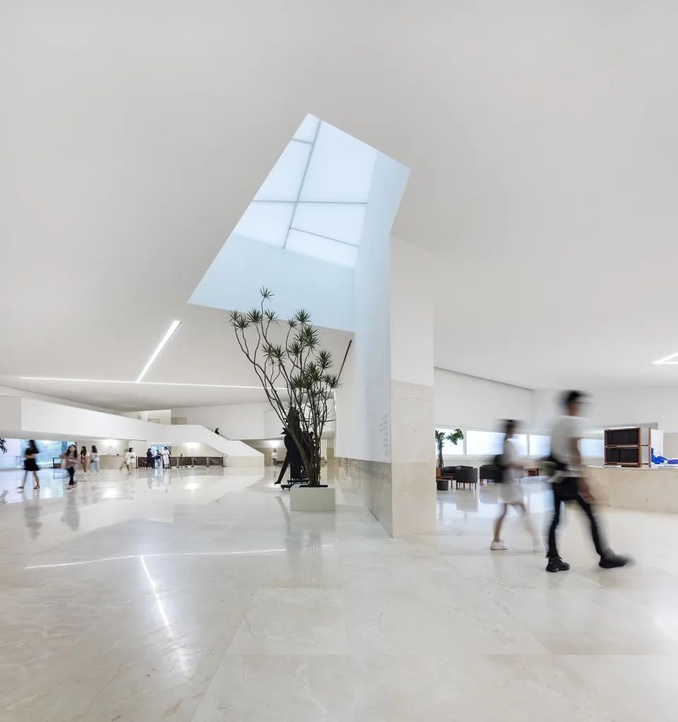 中國國際設計博物館China Museum Of Design Bauhaus Collection／Álvaro Siza + Carlos Castanheira