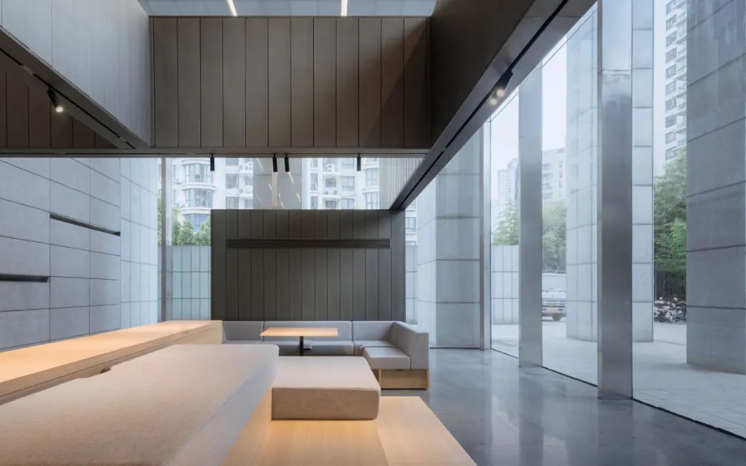 上海黃浦中心門廳改造／米凹工作室