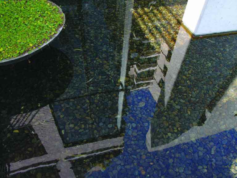 府都建設何必館／施進宗建築師事務所