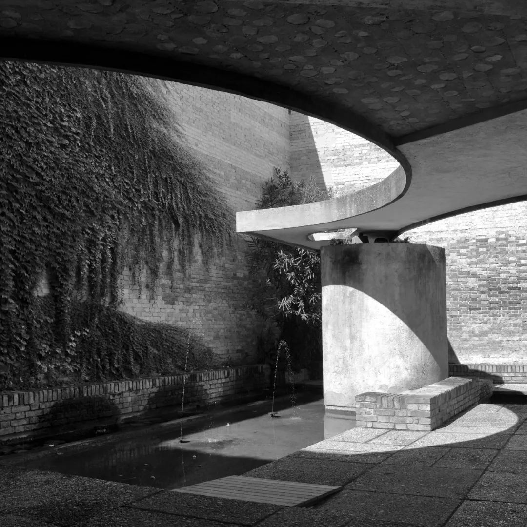 Sculpture Garden for the Venice Biennale威尼斯雕塑花園／Carlo Scarpa