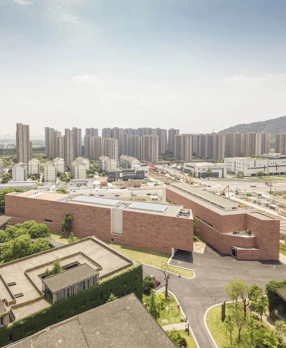 鳥瞰 中國國際設計博物館China Museum Of Design Bauhaus Collection／Álvaro Siza + Carlos Castanheira