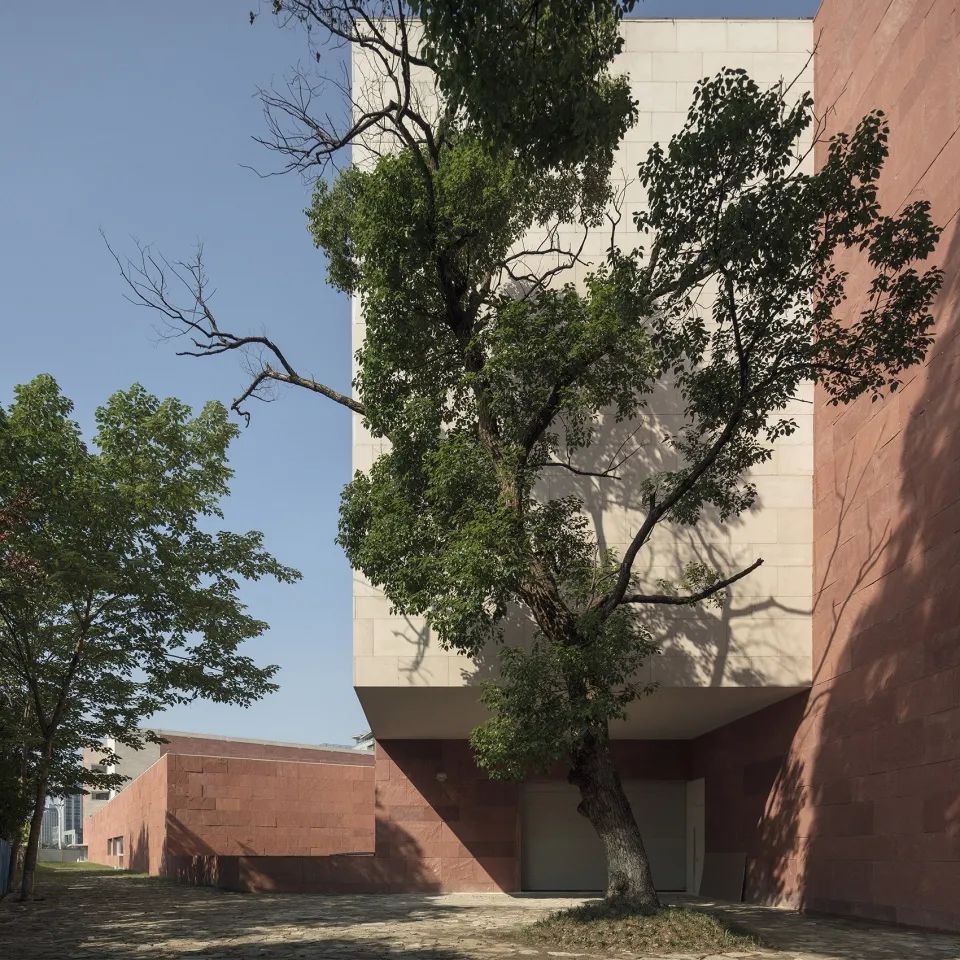 中國國際設計博物館China Museum Of Design Bauhaus Collection／Álvaro Siza + Carlos Castanheira