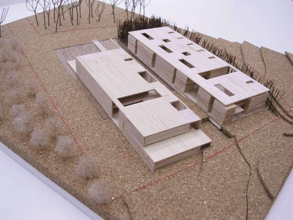 2010年8月的提案模型之一，六龜山地育幼院新院舍／邱文傑建築師