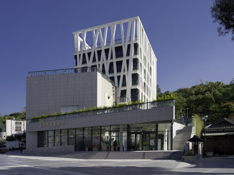建築外觀，彰化縣立美術館／黃明威建築師事務所