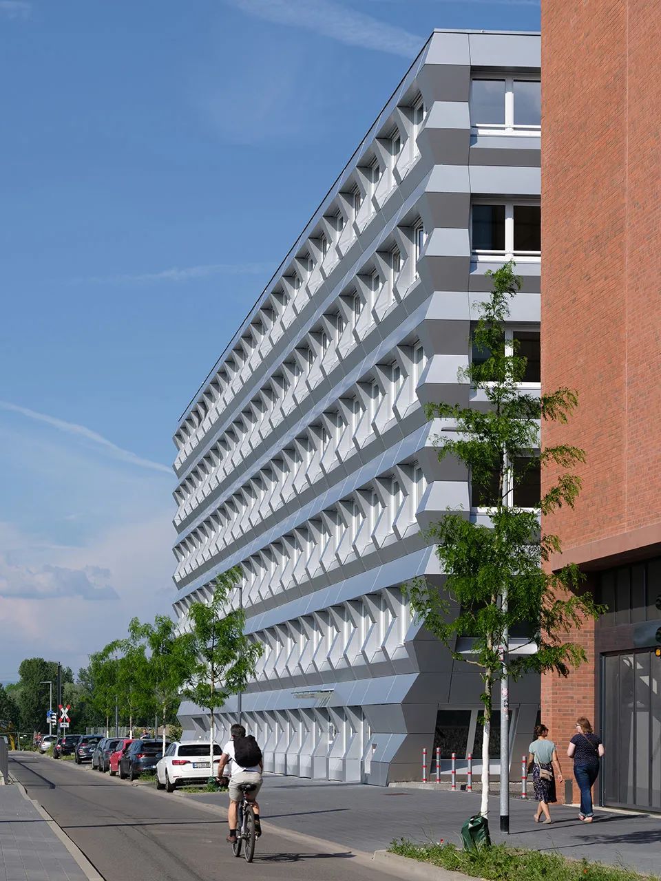 德國ZigZag辦公大樓／MVRDV+morePlatz