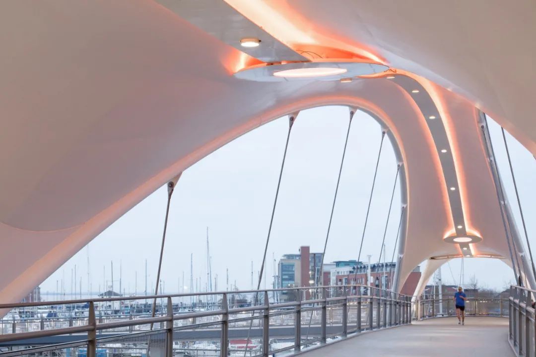 默多克人行步橋Murdoch’s Connection Bridge／Arup＋Matter Architecture