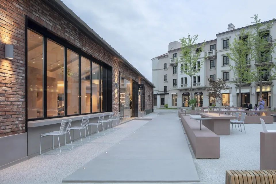 阿那亞1402咖啡店室內設計 Cafe Coffe Shop interior design╱青山周平、藤井洋子、李嘉習 / B.L.U.E.建築設計事務所