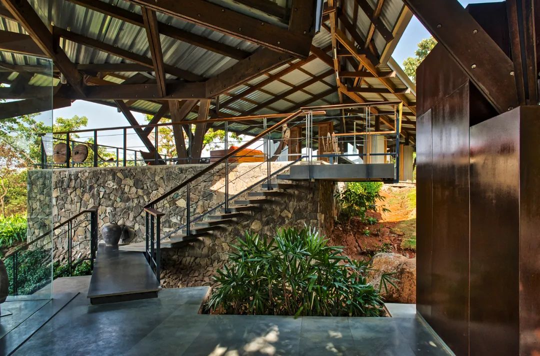 印度三溪之屋House of Three Streams／Malik Architecture