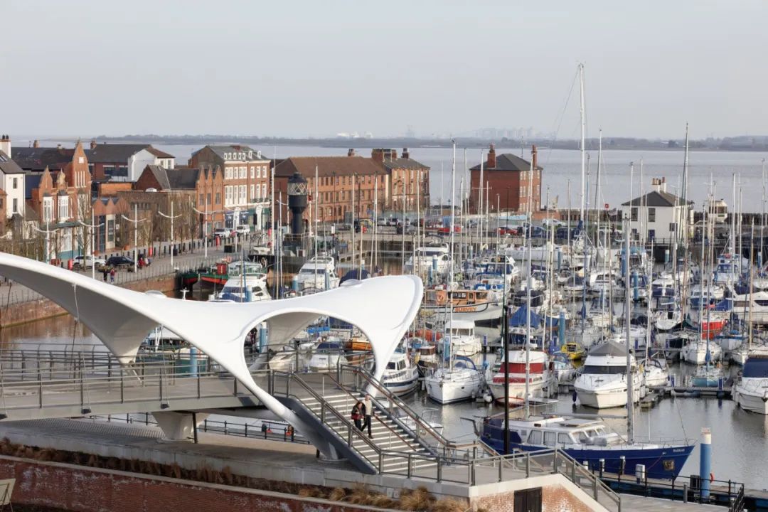 默多克人行步橋Murdoch’s Connection Bridge／Arup＋Matter Architecture
