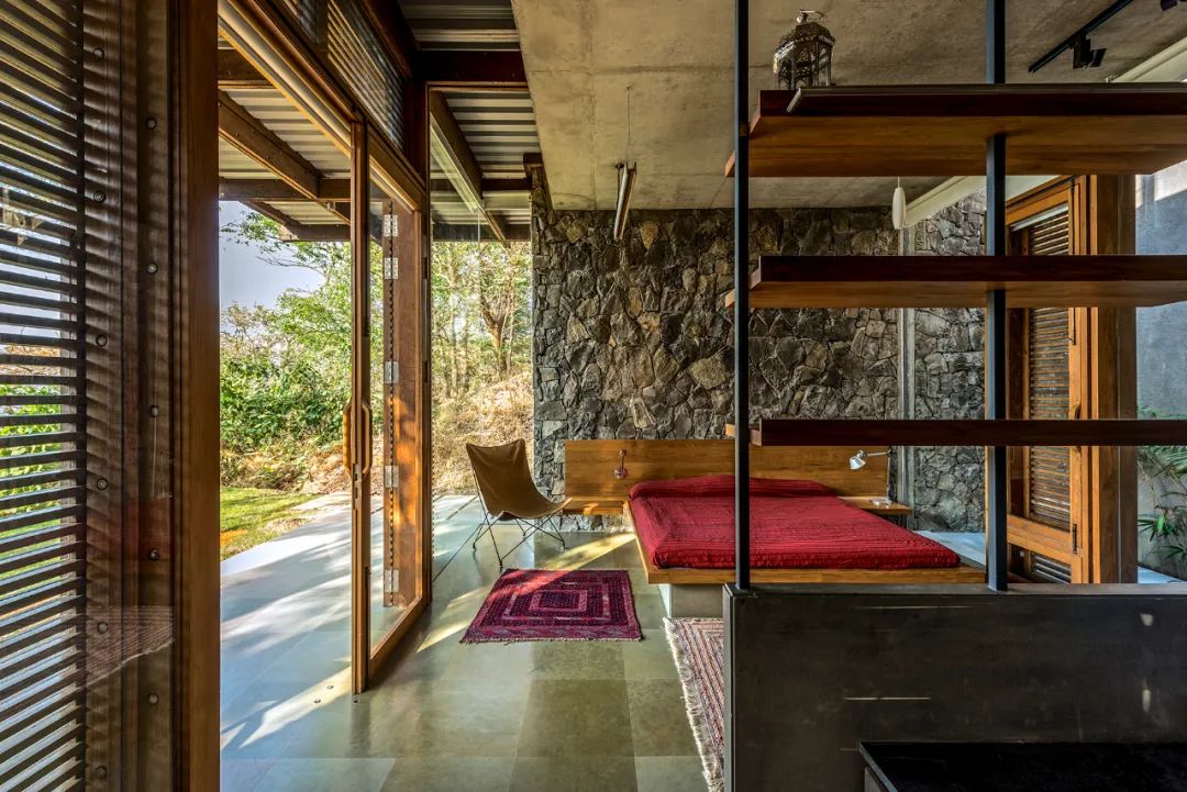 印度三溪之屋House of Three Streams／Malik Architecture