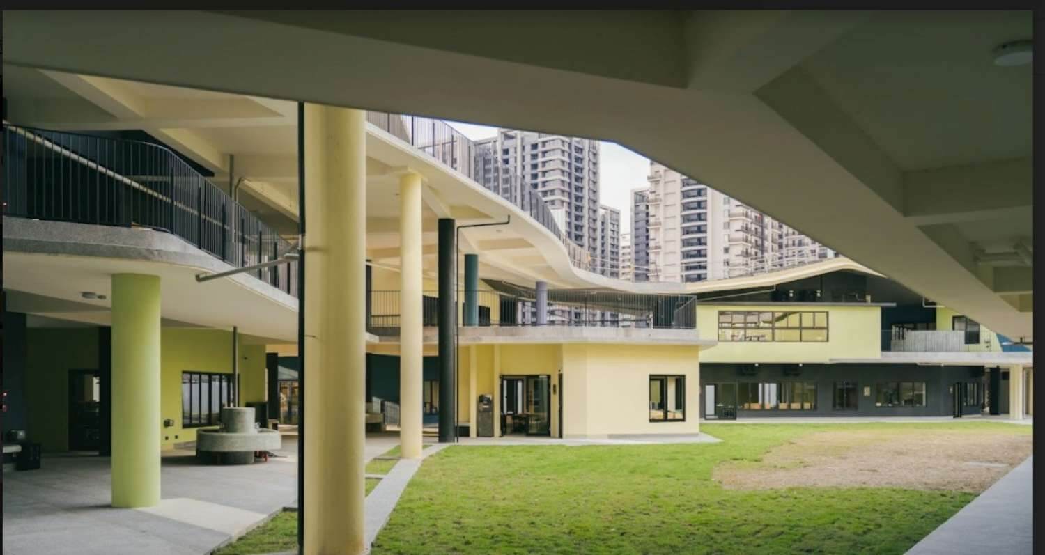 黃聲遠 田中央建築師事務所設計關埔國小