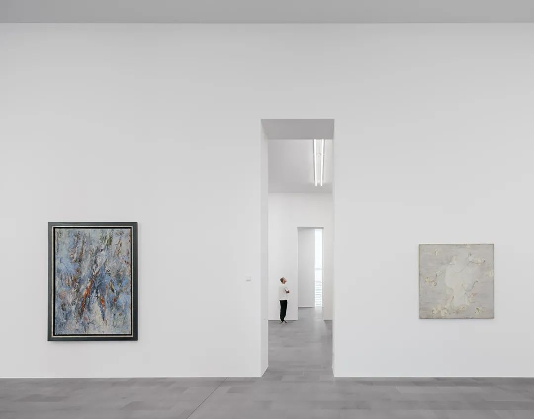 增建後的新展覽空間©Simon Menges 德國Küppersmühle博物館增建/Herzog & de Meuron