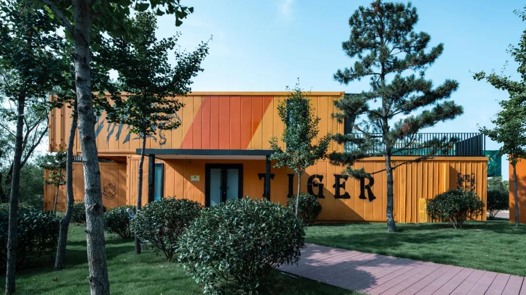 濟南野生動植物園貨櫃屋民宿／棲舍建築