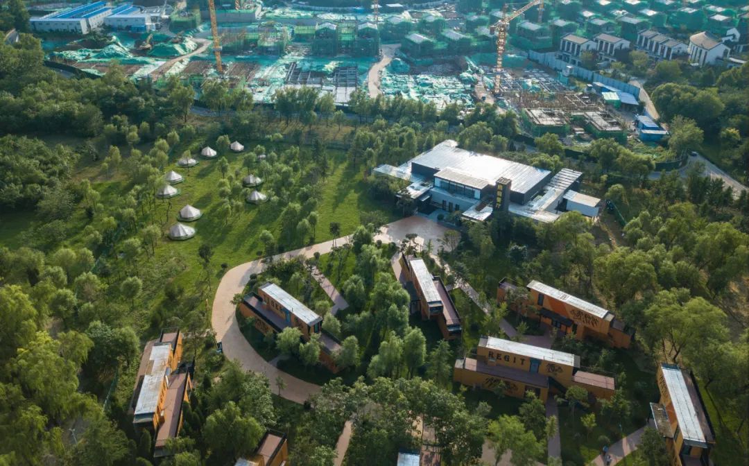 濟南野生動植物園貨櫃屋民宿／棲舍建築