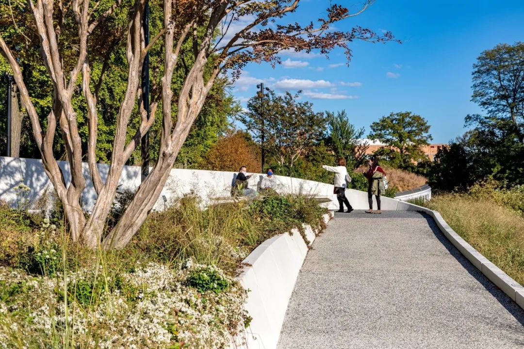 紐約市布魯克林Robert W. Wilson Overlook公園／Weiss/Manfredi