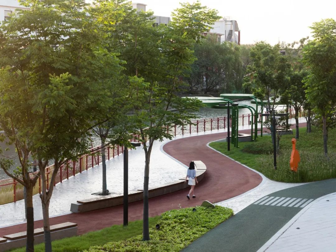 Shanhai Waterfront Public Space 上海閔行橫涇港東岸水岸景觀空間/SPARK思邦