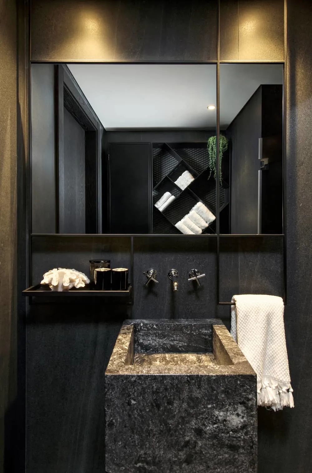 衛浴空間 洗手間 廁所 浴室  以色列豪華公寓頂樓室內設計 Israel Interior Design Weiss Penthouse／K.O.T Architects