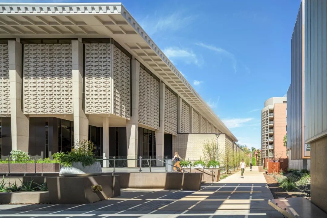 亞利桑那州立大學海登圖書館改造 Arizona State University Hayden Library Reinvention／Ayers Saint Gross