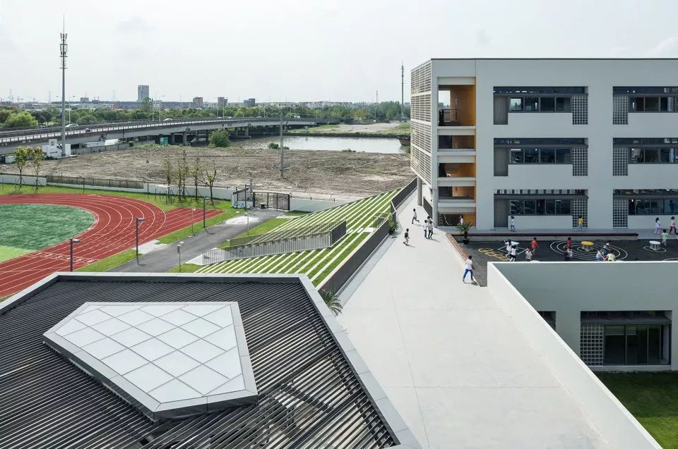 多變的建築量體 上海嘉定同濟大學附屬實驗小學/劉宇揚建築事務所