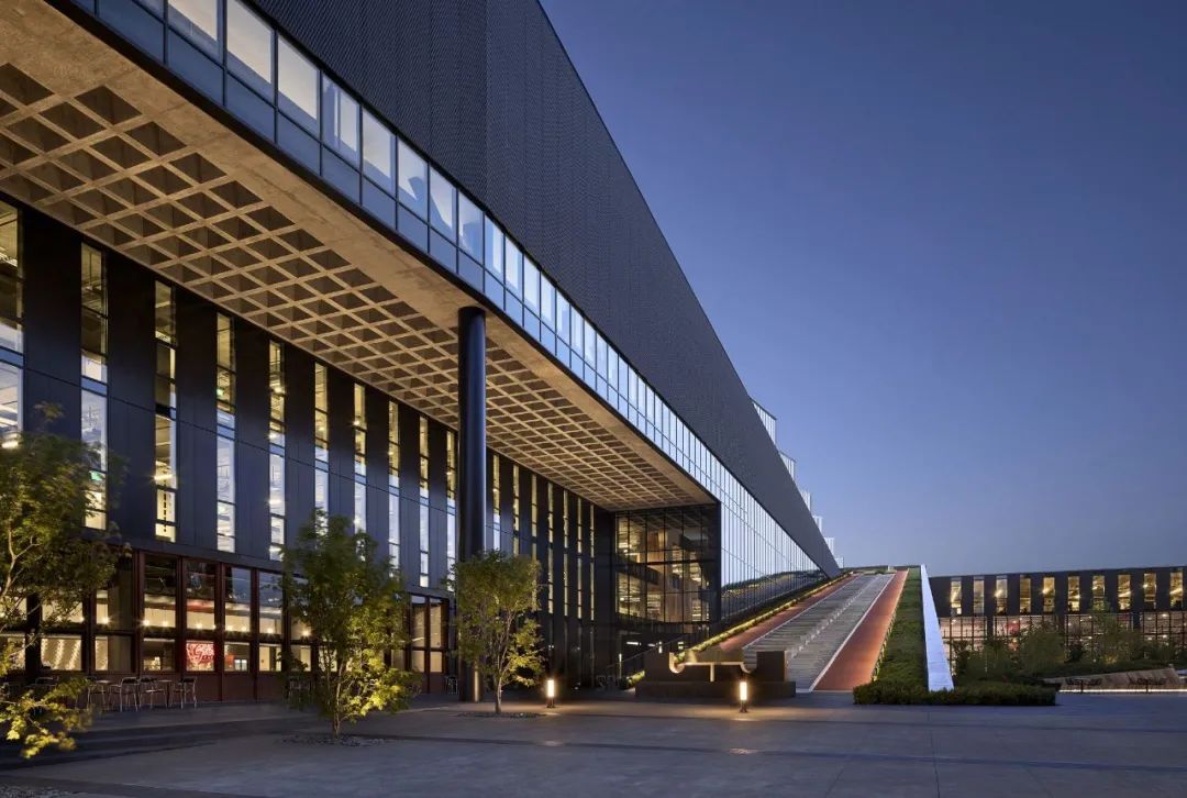 NIKE全球總部勒布朗·詹姆士創新中心LeBron James Innovation Center／Olson Kundig
