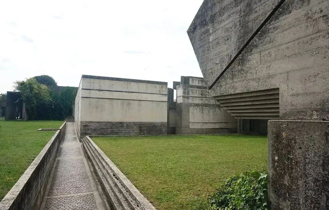 Tomba Brion 布里昂家族墓園 Brion-Vega Cemetery／Carlo Scarpa