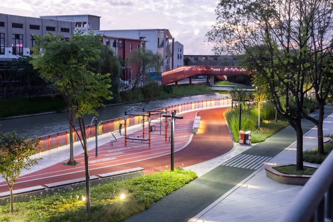 Shanhai Waterfront Public Space 上海閔行橫涇港東岸水岸景觀空間／SPARK思邦