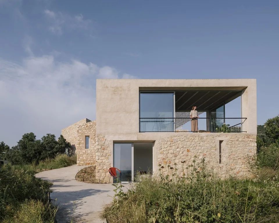 西班牙住宅Villa Icaria／Arquitectura al descubierto