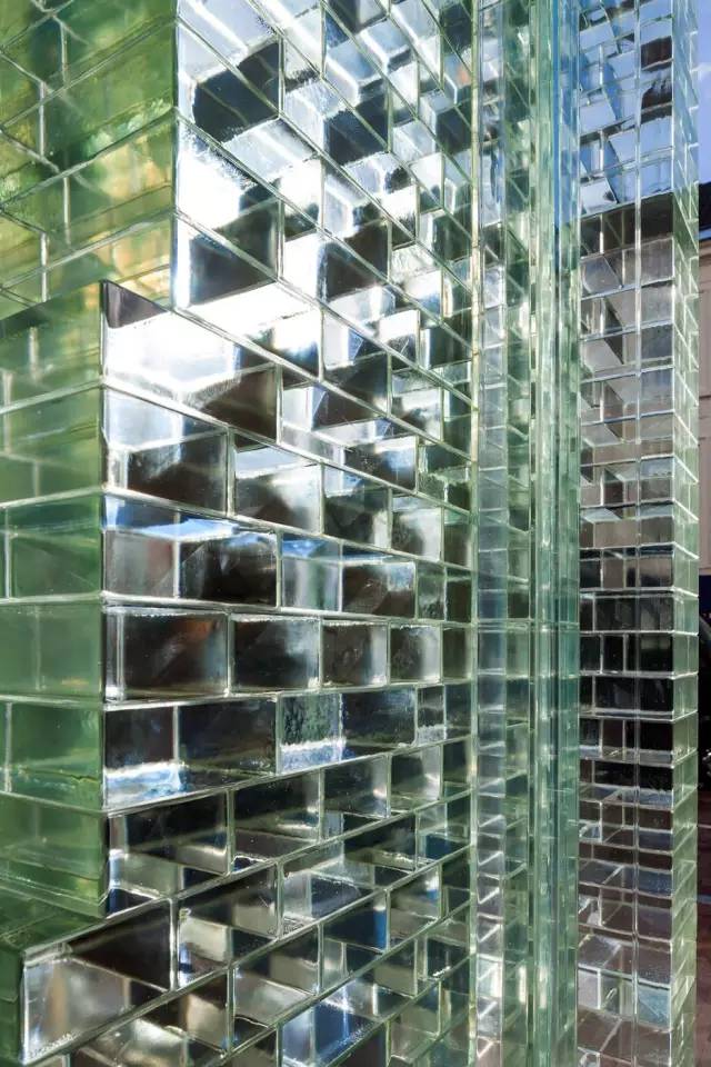 阿姆斯特丹水晶宮 水晶磚 玻璃磚 Crystal Bricks Glass Bricks