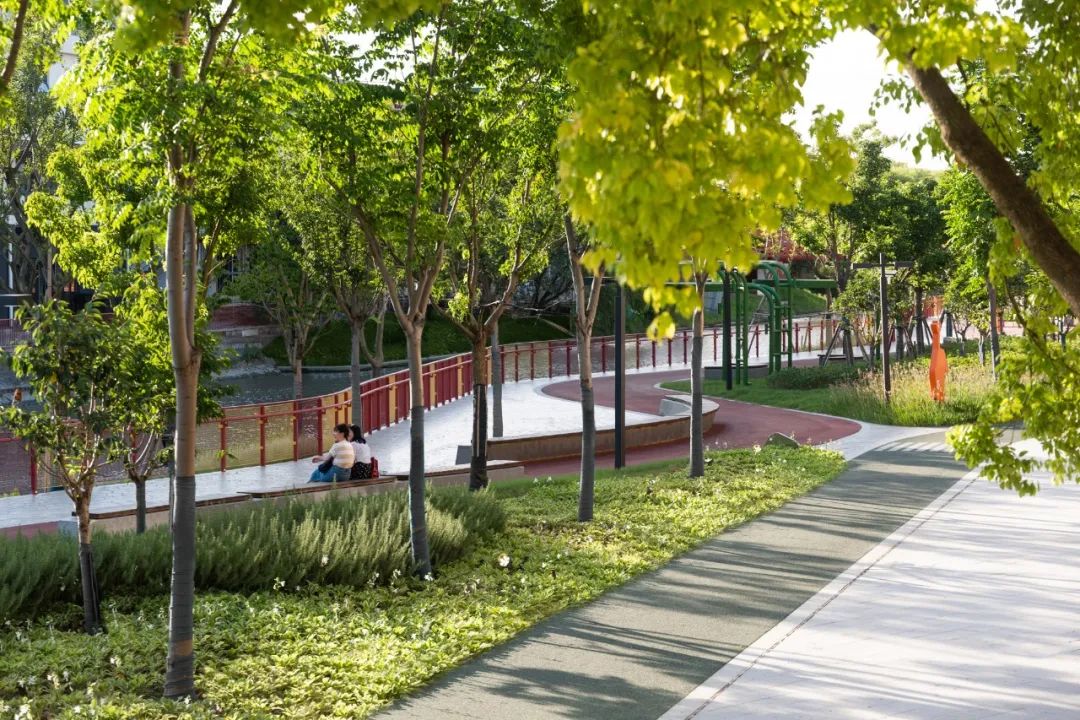 Shanhai Waterfront Public Space 上海閔行橫涇港東岸水岸景觀空間／SPARK思邦