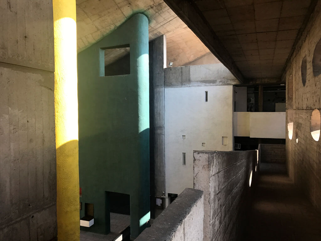 香地葛法院坡道 High Court, Chandigarh,Le Corbusier 柯比意設計