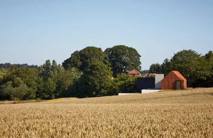 Wolds Barn (Yorkshire) by ID Architecture