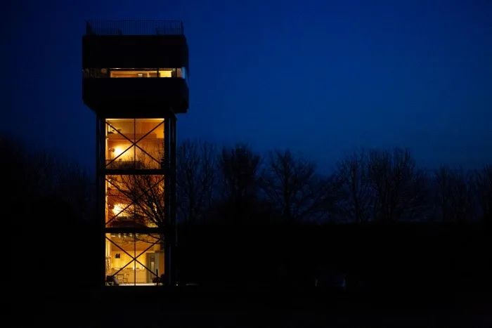 The Water Tower水塔住宅／Tonkin Liu