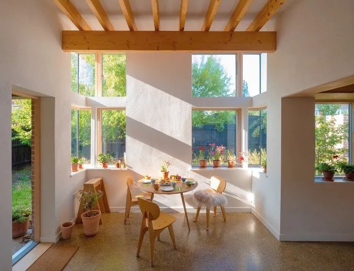 Simple House簡易住宅／Haysom Ward Miller Architects