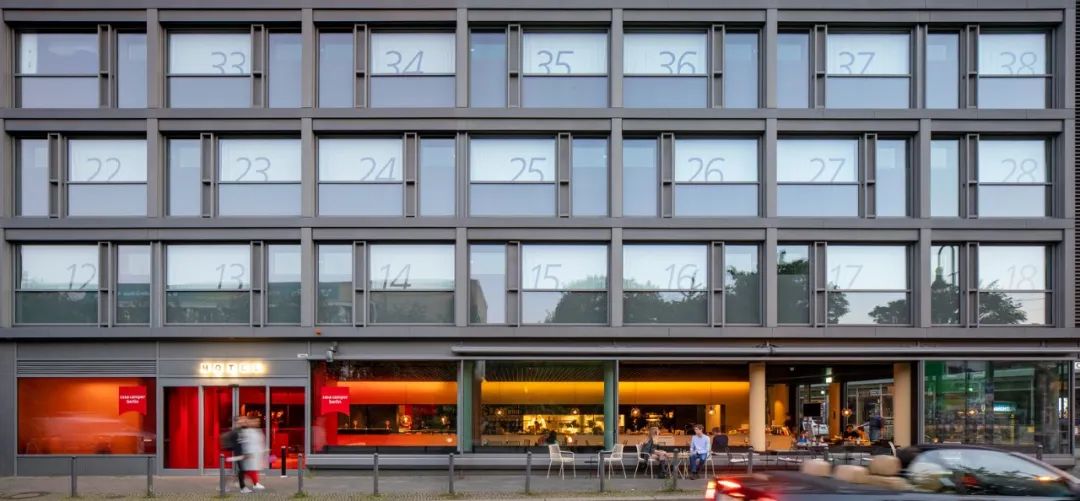 柏林變色龍咖啡館室內設計 Casa Camper Berlin Café Camaleon／MVRDV + GRAS Arquitectos