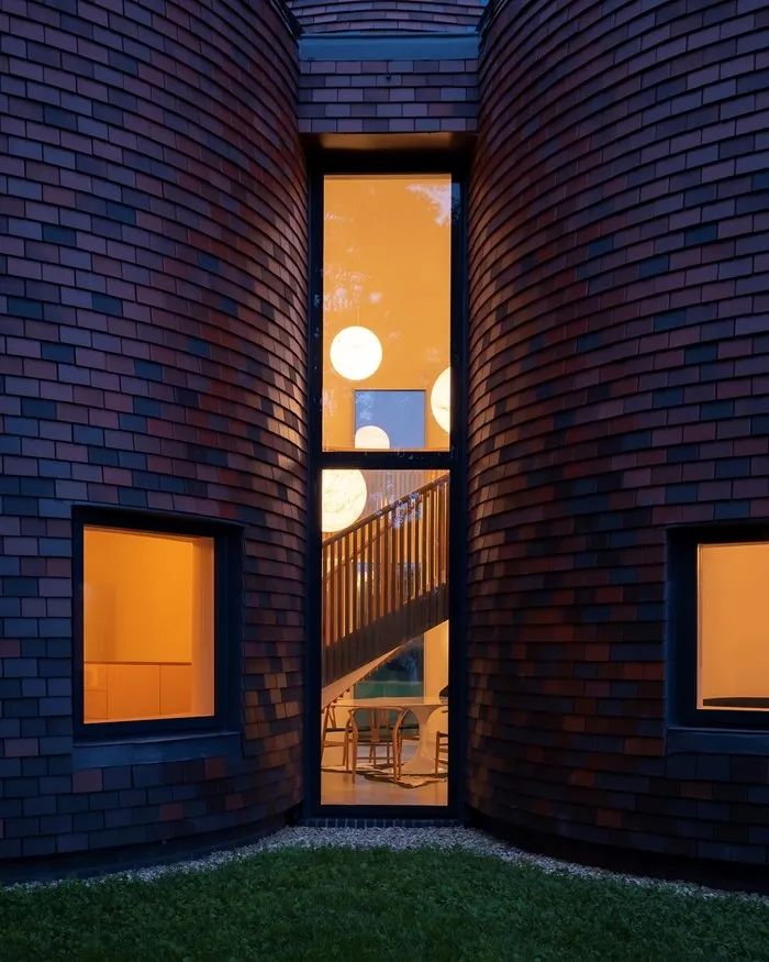The Modern Oast (Kent) by ACME