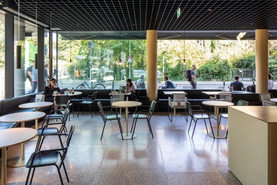 柏林變色龍咖啡館室內設計 Casa Camper Berlin Café Camaleon／MVRDV + GRAS Arquitectos