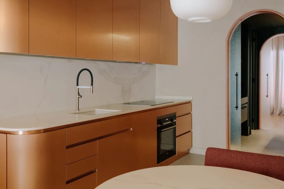 巴塞隆納公寓室內設計 Barcelona Waves House interior design／Szymon Keller 