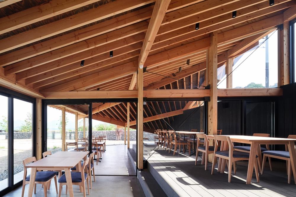 Japan winery 釀酒廠 餐廳 廣島瀬戸内醸造所／SUGAWARADAISUKE 菅原大輔044_DA