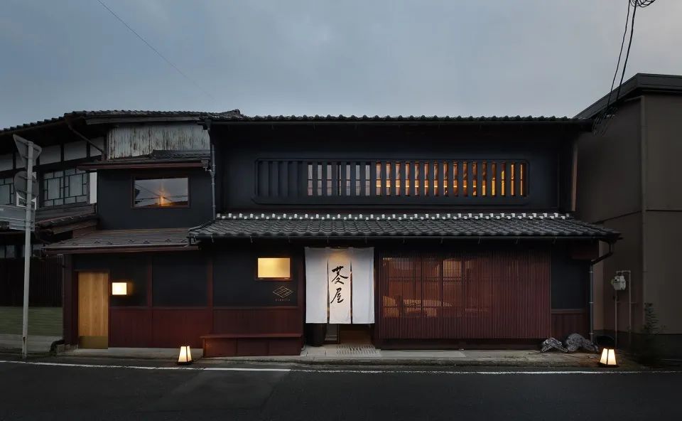 沿街立面 京都福山市菱屋 Kyoto Hishiya Hotel/佐野文彥工作室 Fumihiko Sano Studio
