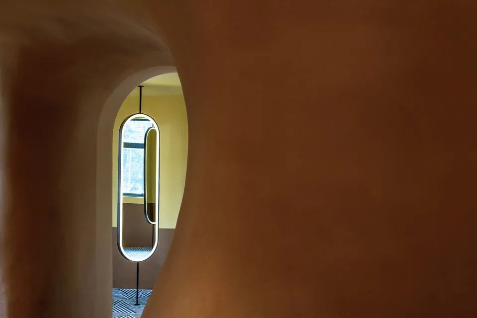 16HOURS Bar Restaurant Interior Design 餐酒館餐廳酒吧室內設計／ARSOO Design