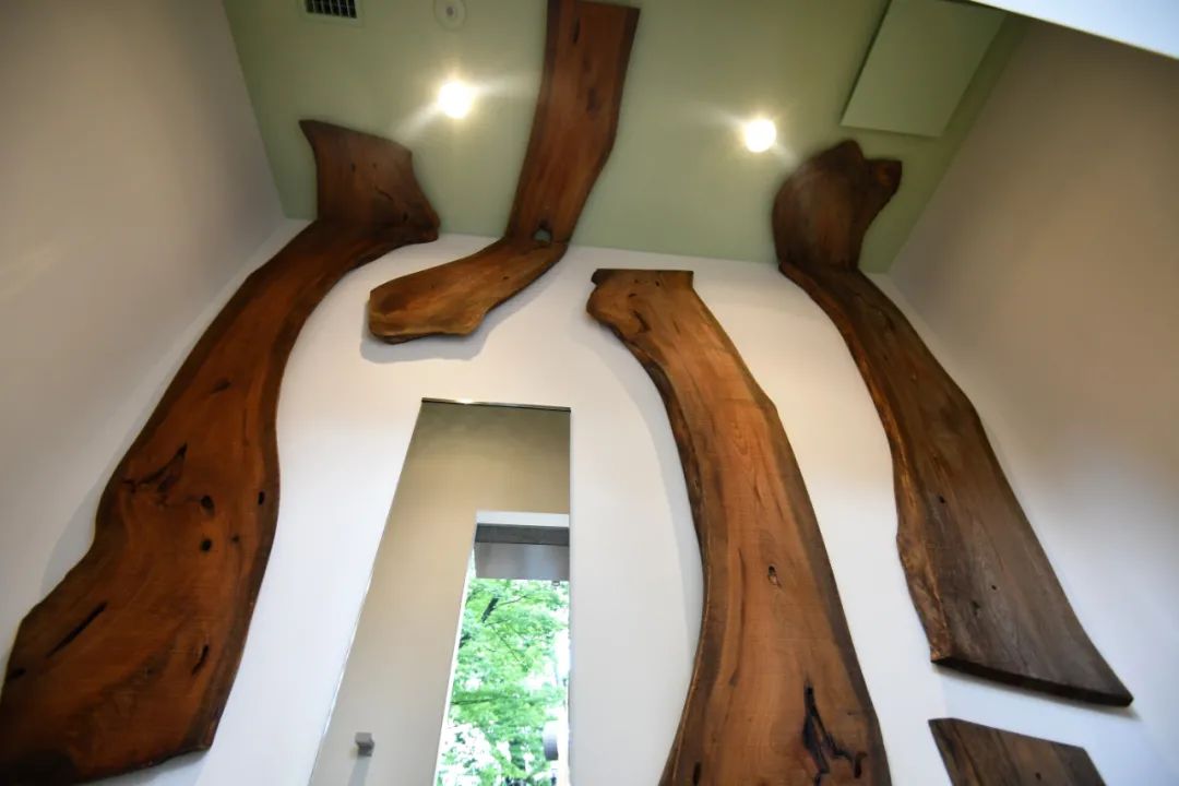 鍋島松濤公園公廁「森のコミチ」／隈研吾 Kengo Kuma