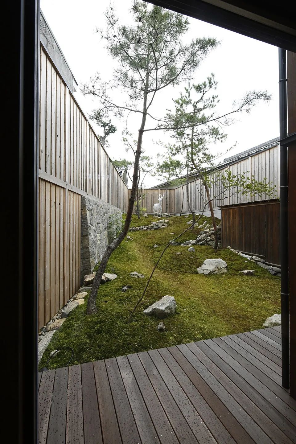庭院 courtyard 京都福山市菱屋 Kyoto Hishiya Hotel／佐野文彥工作室 Fumihiko Sano Studio