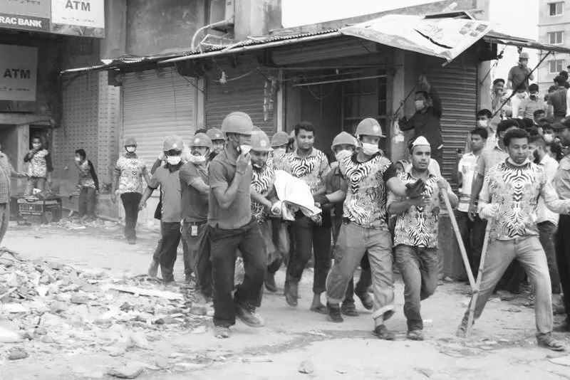 2013年孟加拉國薩瓦區大樓倒塌事故（英文：2013 Savar building collapse）