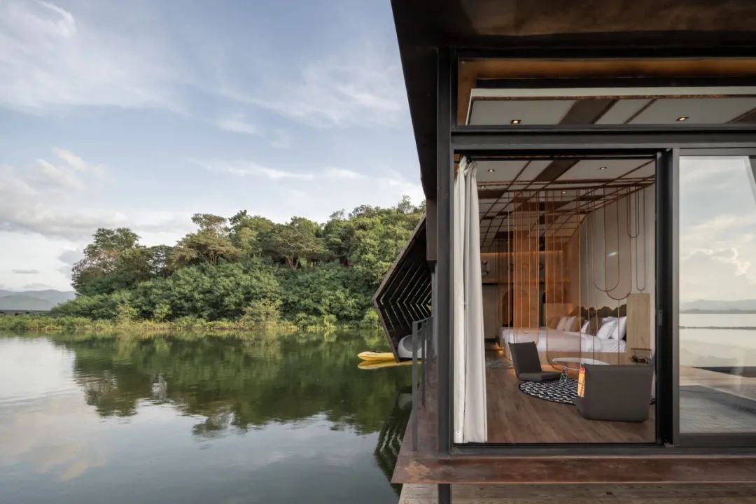 泰國水上竹筏度假小屋 Thailand raft house PLA2／Dersyn Studio