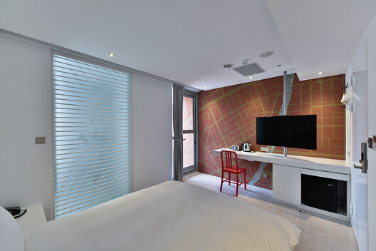 背包旅館 台中希堤微旅／張景堯建築師事務所+大埕設計