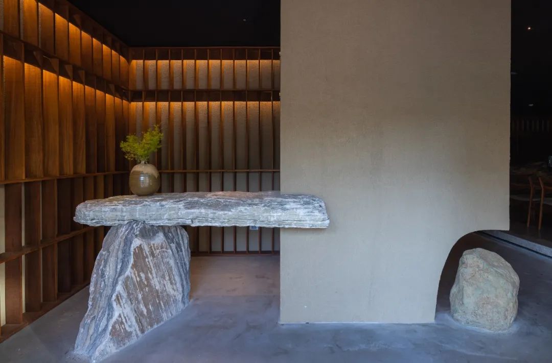 Vietnam Wabi Restaurant interior design 越南餐廳室內設計／Adrei Studio
