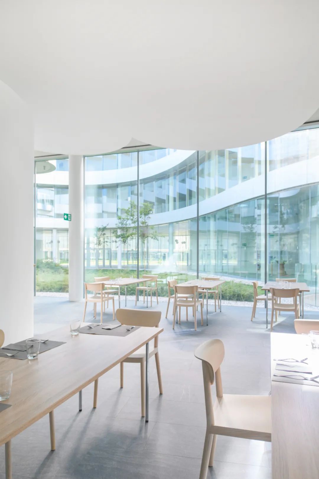 學生餐廳 Università Bocconi 米蘭博科尼大學新校區Bocconi University Campus Milan／SANAA