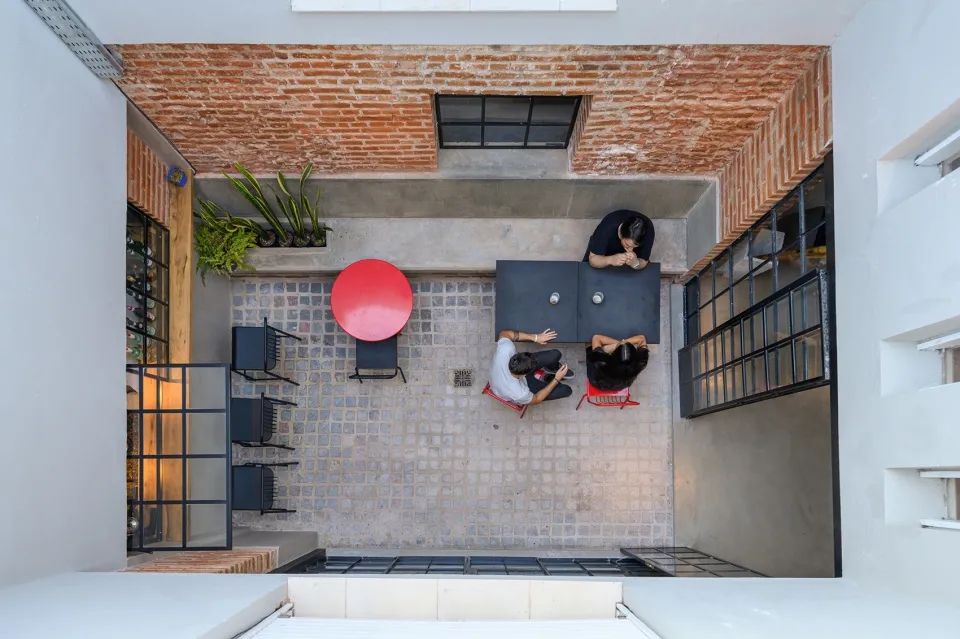 中庭內部 阿根廷酒吧室內設計 Argentina Levels Bar interior design/MURO Arquitectos