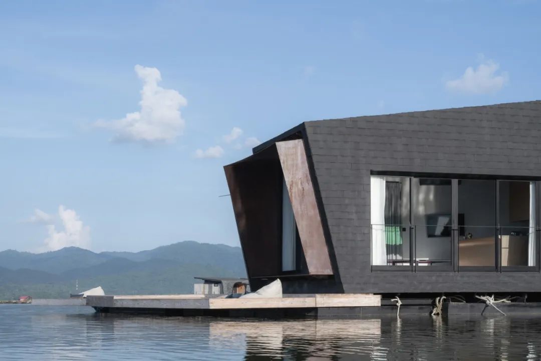 泰國水上竹筏度假小屋 Thailand raft house PLA2／Dersyn Studio